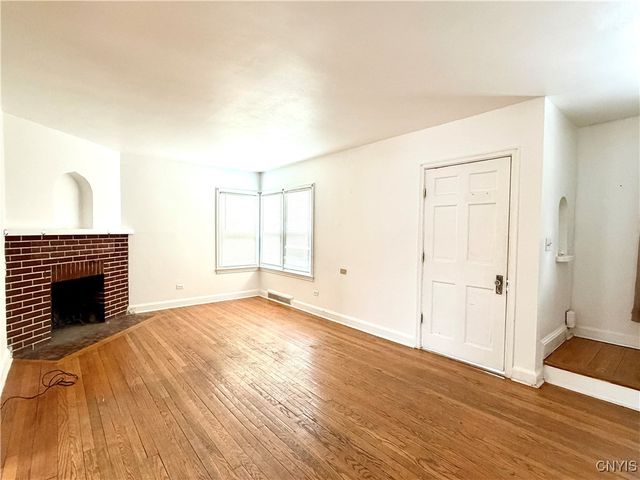 1128 Westcott Street, Syracuse, NY 13210