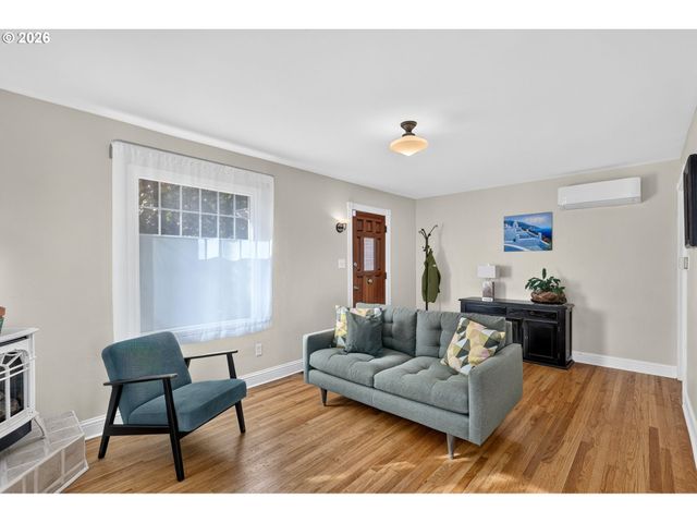6514 Se 46TH Ave, Portland, OR 97206