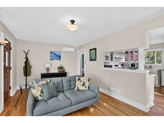 6514 Se 46TH Ave, Portland, OR 97206