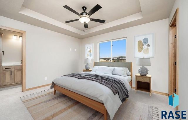 5504 E Brennan Dr Drive, Sioux Falls, SD 57110