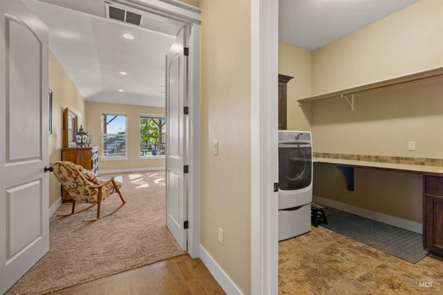 3742 S Stockenham Ave, Meridian, ID 83642