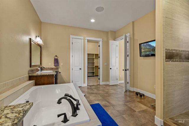 3742 S Stockenham Ave, Meridian, ID 83642