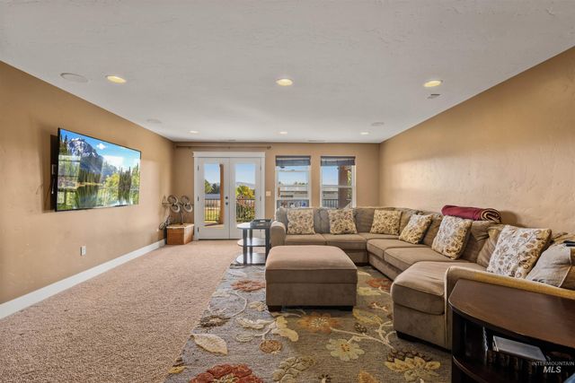 3742 S Stockenham Ave, Meridian, ID 83642