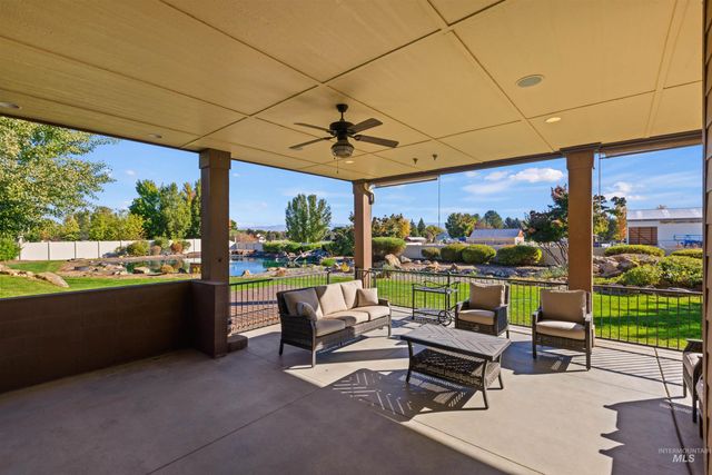 3742 S Stockenham Ave, Meridian, ID 83642