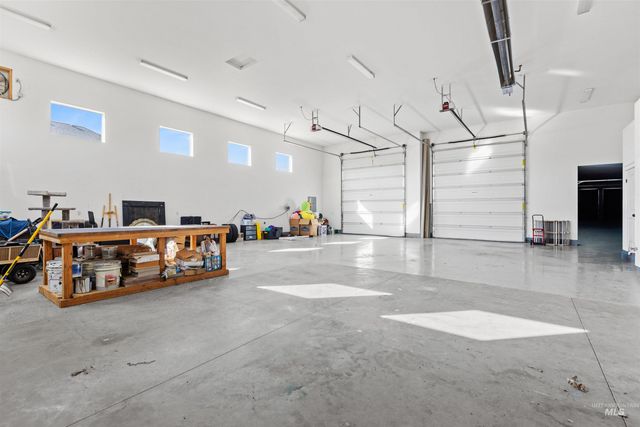 3742 S Stockenham Ave, Meridian, ID 83642