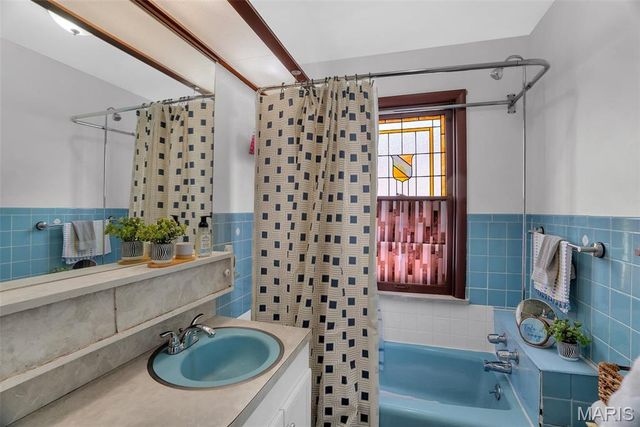 4151 Beethoven Avenue, St Louis, MO 63116