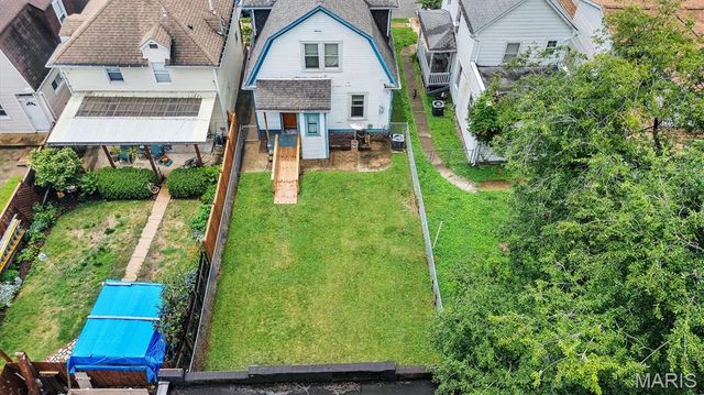4151 Beethoven Avenue, St Louis, MO 63116