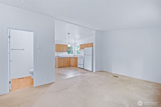 180 E Pine Street, Union, WA 98592