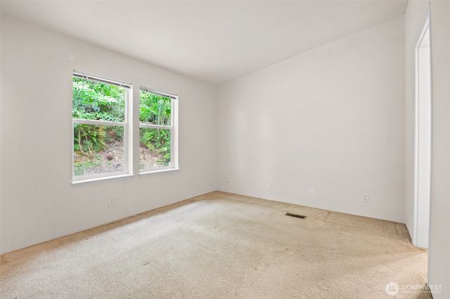 180 E Pine Street, Union, WA 98592