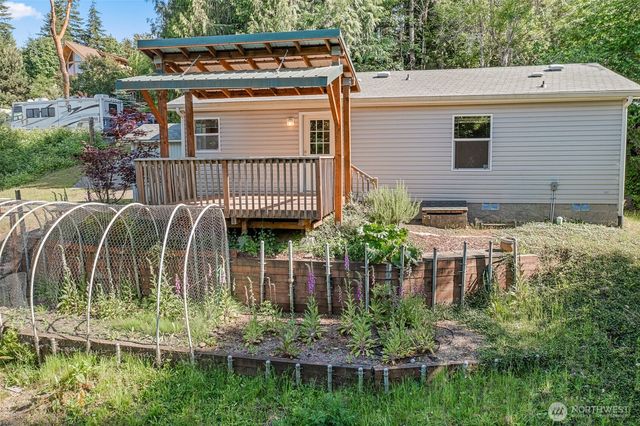 180 E Pine Street, Union, WA 98592