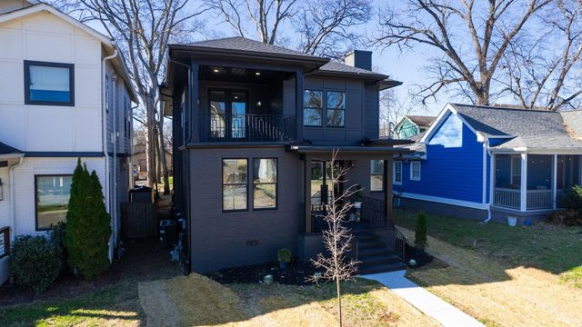 927 11th Ave, N, Nashville, TN 37208