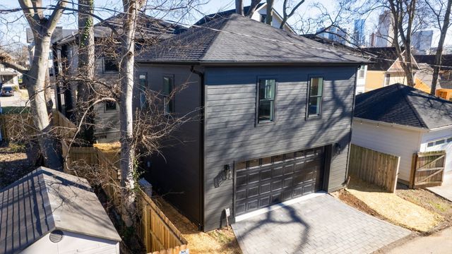 927 11th Ave, N, Nashville, TN 37208