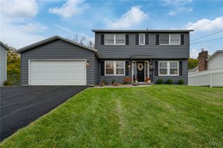 4990 Sandalwood Lane, Salina, NY 13088