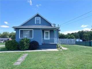 864 8th Street, W Leechburg, PA 15656