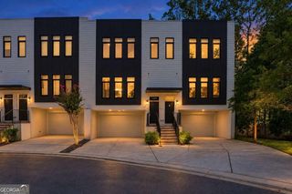 1099 Briar Cove Circle NE, Atlanta, GA 30329