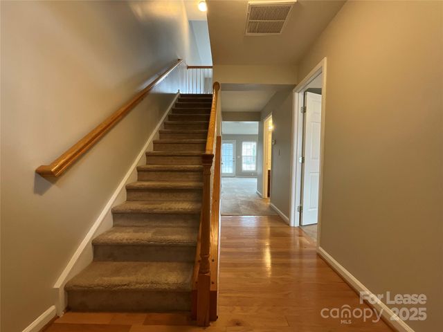 15626 King Louis Court, Charlotte, NC 28277