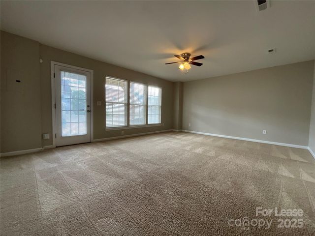 15626 King Louis Court, Charlotte, NC 28277