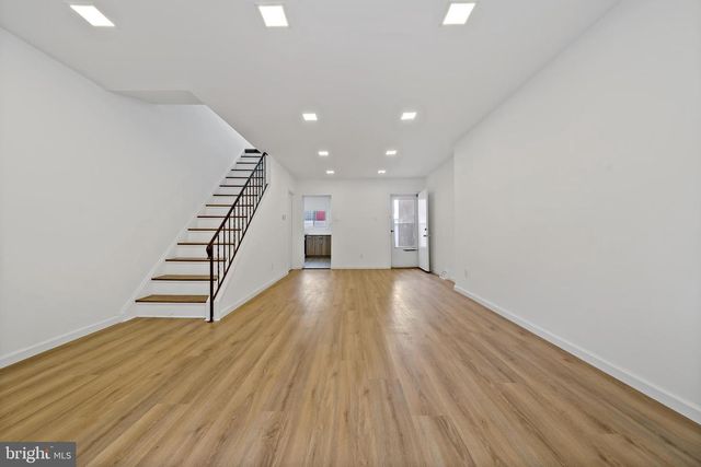 1910 CAMBRIDGE ST, Philadelphia, PA 19130