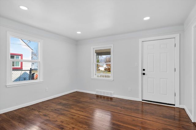8449 Penrod Street, Detroit City, MI 48228