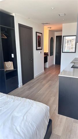20 NE 11th Street 2212A, Miami, FL 33132