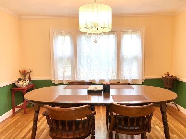 85 Alba Rd, Wellesley, MA 02481