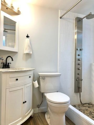 85 Alba Rd, Wellesley, MA 02481