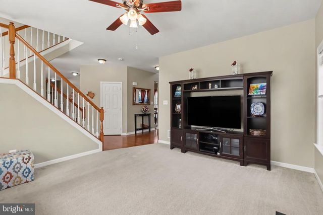 108 COBBLESTONE WAY, Dillsburg, PA 17019