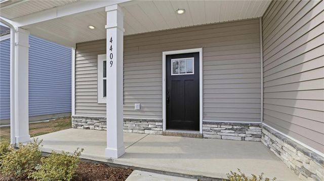 4409 Abercorn DR, Suffolk, VA 23435