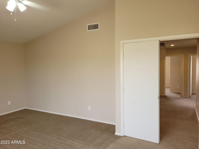 1270 W Flintlock Way, Chandler, AZ 85286