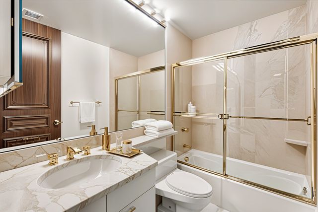 301 W 57th St Apt 28C, New York City, NY 10019