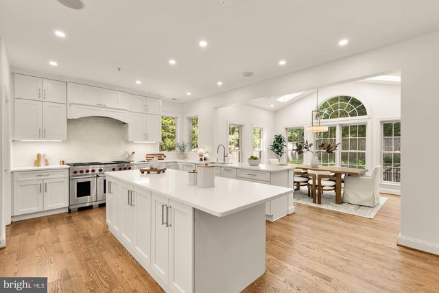 5501 MONTGOMERY ST, Chevy Chase, MD 20815
