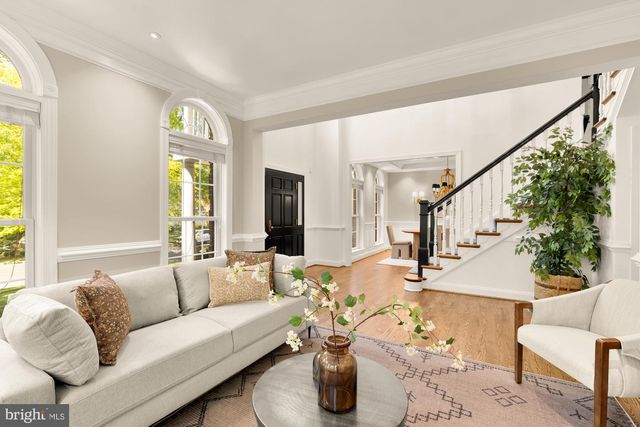 5501 MONTGOMERY ST, Chevy Chase, MD 20815