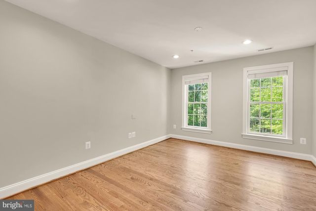 5501 MONTGOMERY ST, Chevy Chase, MD 20815