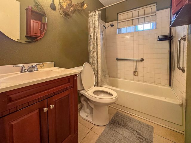 15814 Kenbriar Drive, Houston, TX 77489