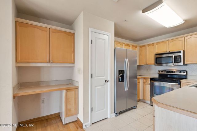 400 E BAY Street, 401, Jacksonville, FL 32202