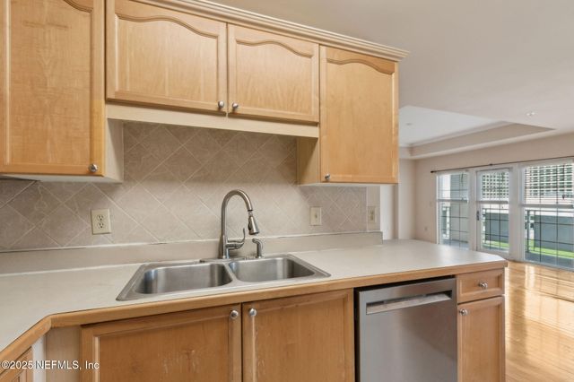 400 E BAY Street, 401, Jacksonville, FL 32202