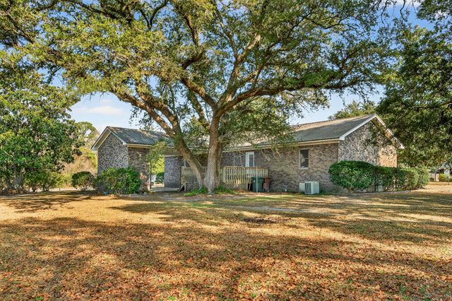 260 High Hill Drive, Moncks Corner, SC 29461