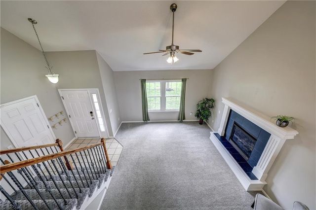 3725 N 152nd Court, Basehor, KS 66007