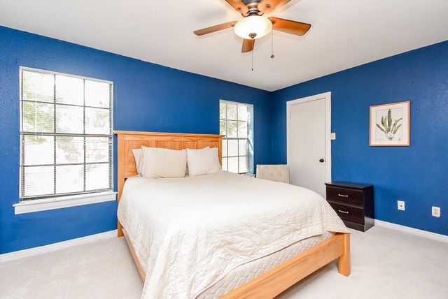 1044 Augusta Drive 1044, Houston, TX 77057