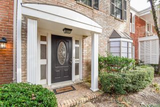 1044 Augusta Drive 1044, Houston, TX 77057