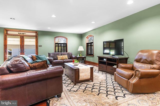 113 N 2ND STREET PIKE, Churchville, PA 18966