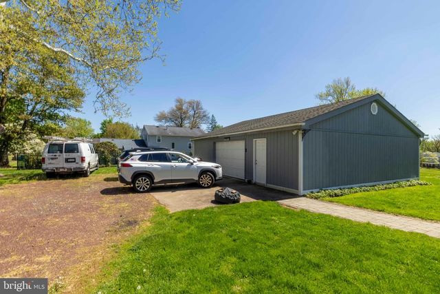113 N 2ND STREET PIKE, Churchville, PA 18966