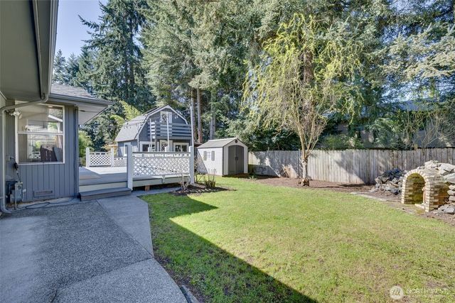 14225 104th Avenue NE, Kirkland, WA 98034
