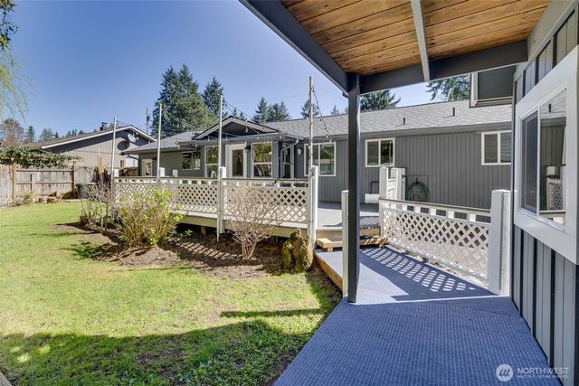 14225 104th Avenue NE, Kirkland, WA 98034