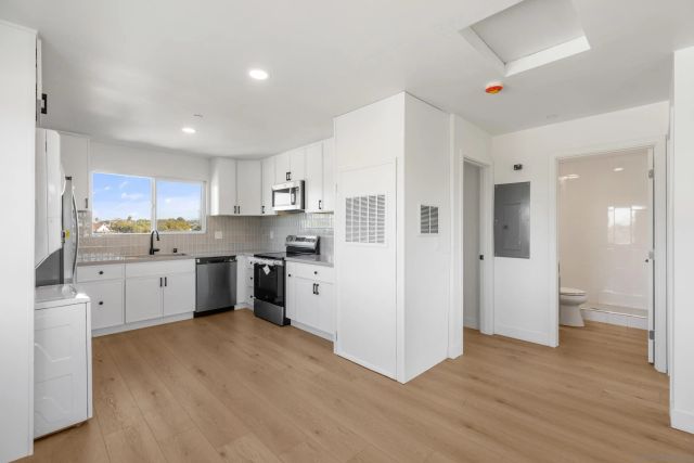 3730 Acacia St, San Diego, CA 92113