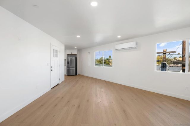 3730 Acacia St, San Diego, CA 92113