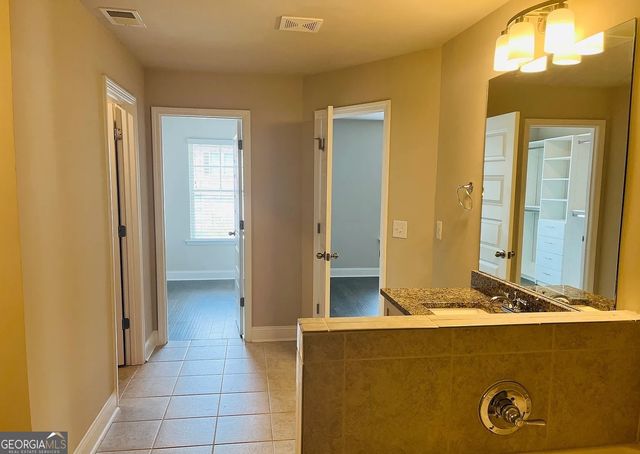 6005 Arbor Knoll Place, Suwanee, GA 30024