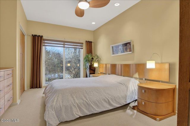 7 Legends Way, Clifton Park, NY 12019