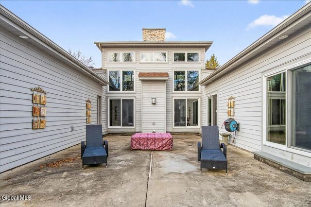 7 Legends Way, Clifton Park, NY 12019