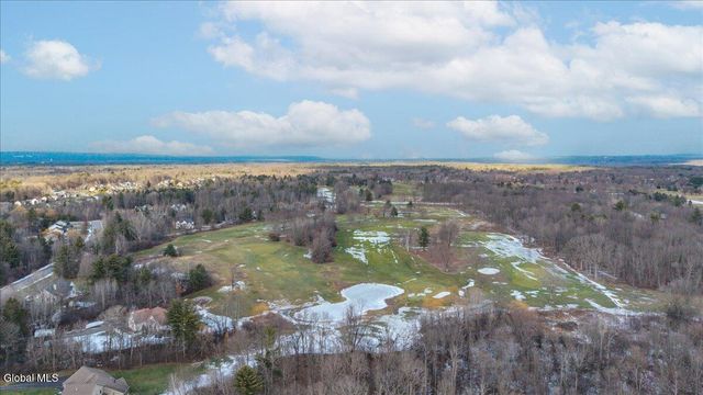 7 Legends Way, Clifton Park, NY 12019